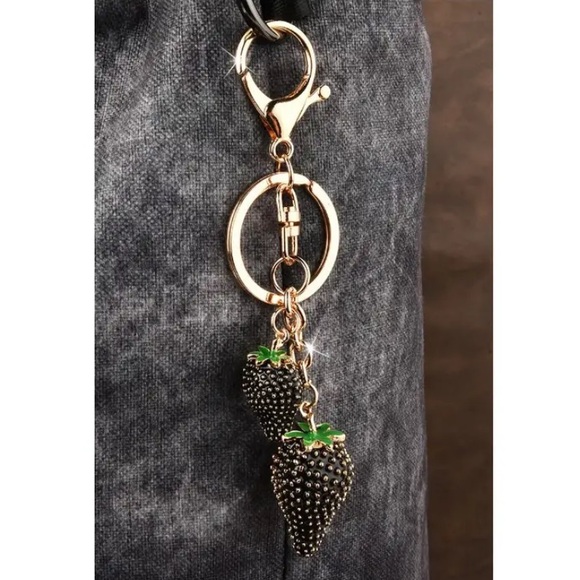 BLACK STRAWBERRY BAG CHARM and KEYCHAIN - Picture 4 of 4